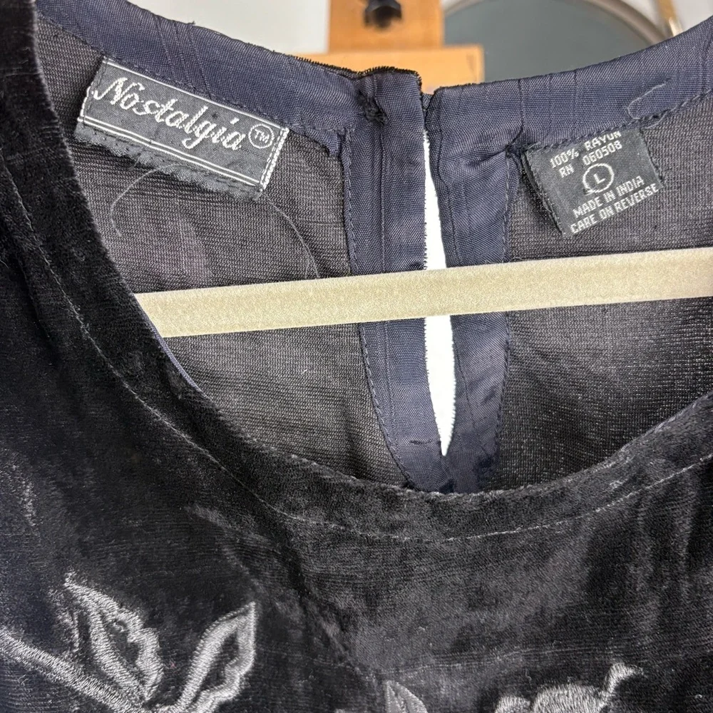 VTG Nostalgia Embroidered Velvet Black Maxi Cocktail Sheath Dress - Large - Picture 3 of 9